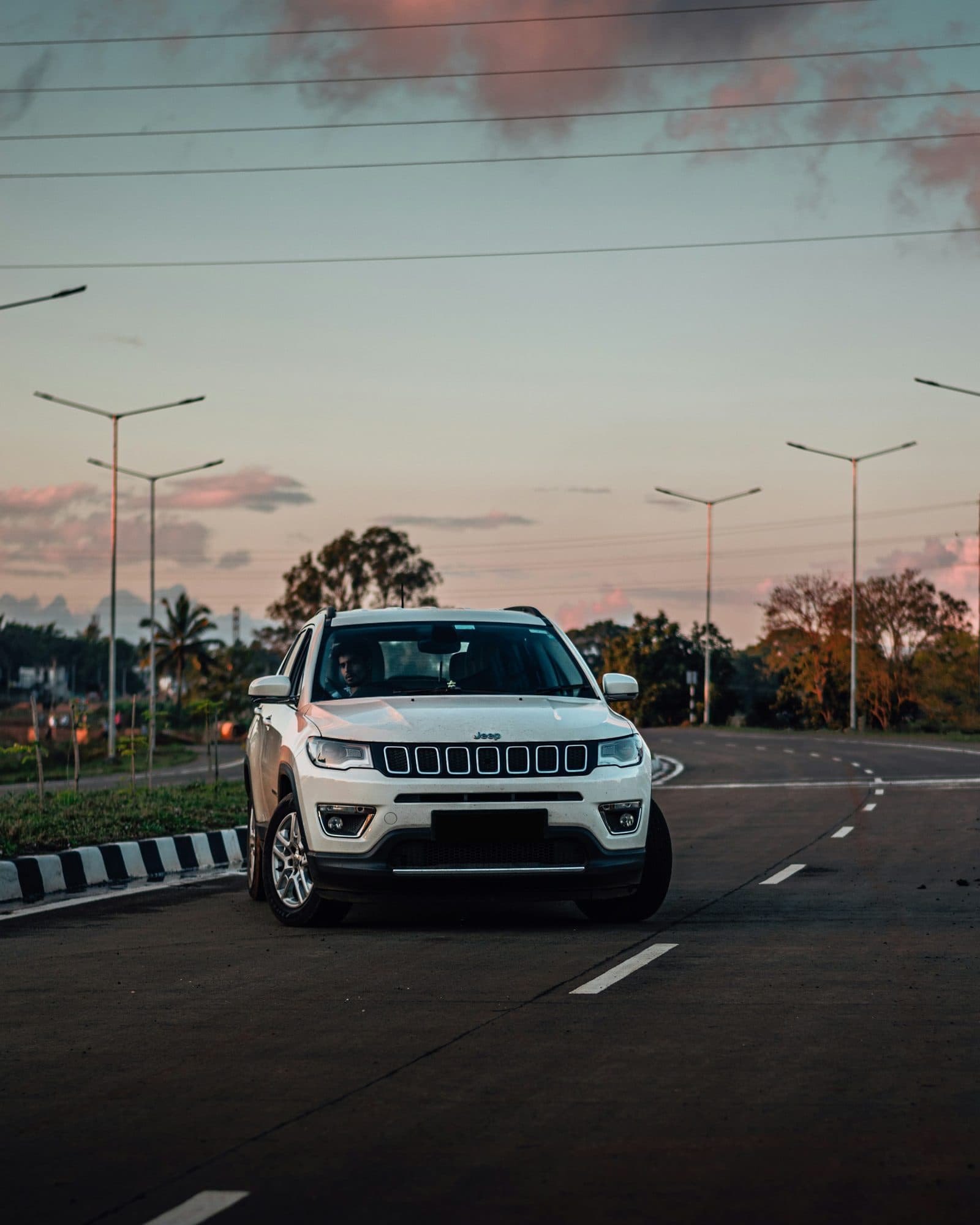 Jeep Compass – foto 2 de 2
